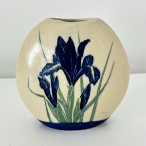 Vintage Blue Iris Otagiri round disk ceramic vase pottery mini vase cream blue
